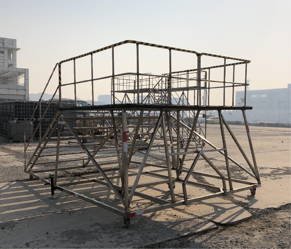 污水管路清理工作梯