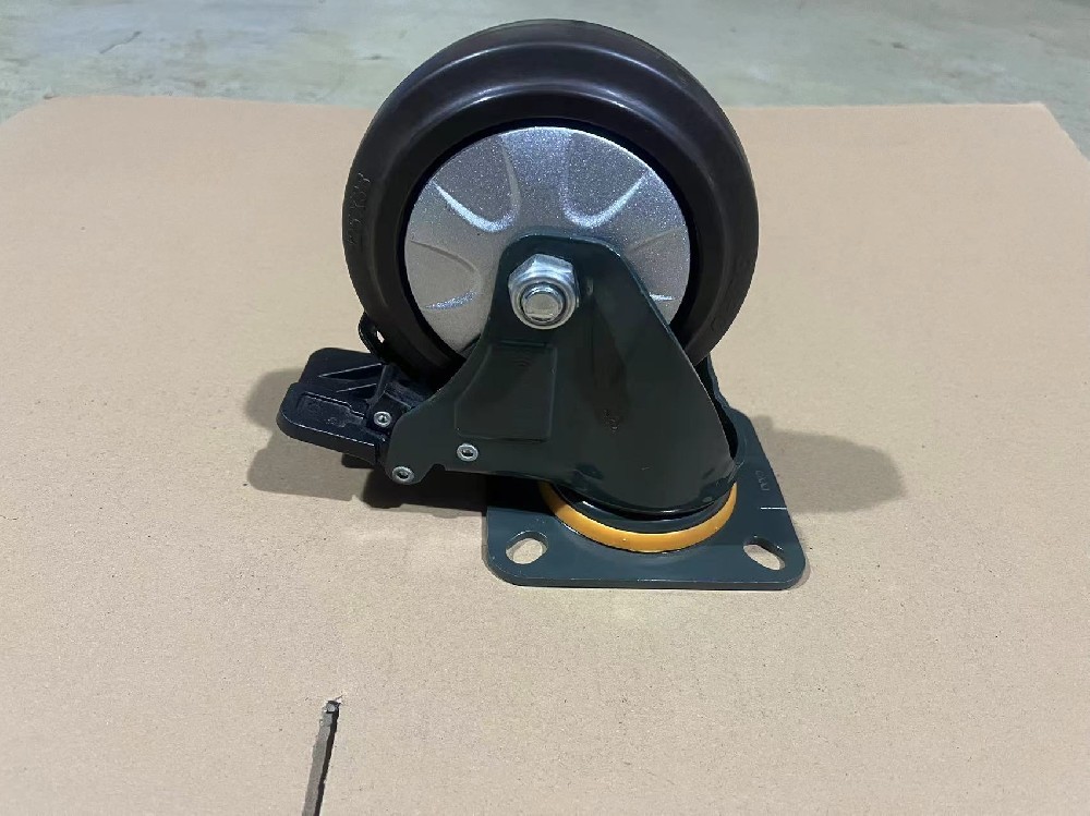 环球橡胶万向轮