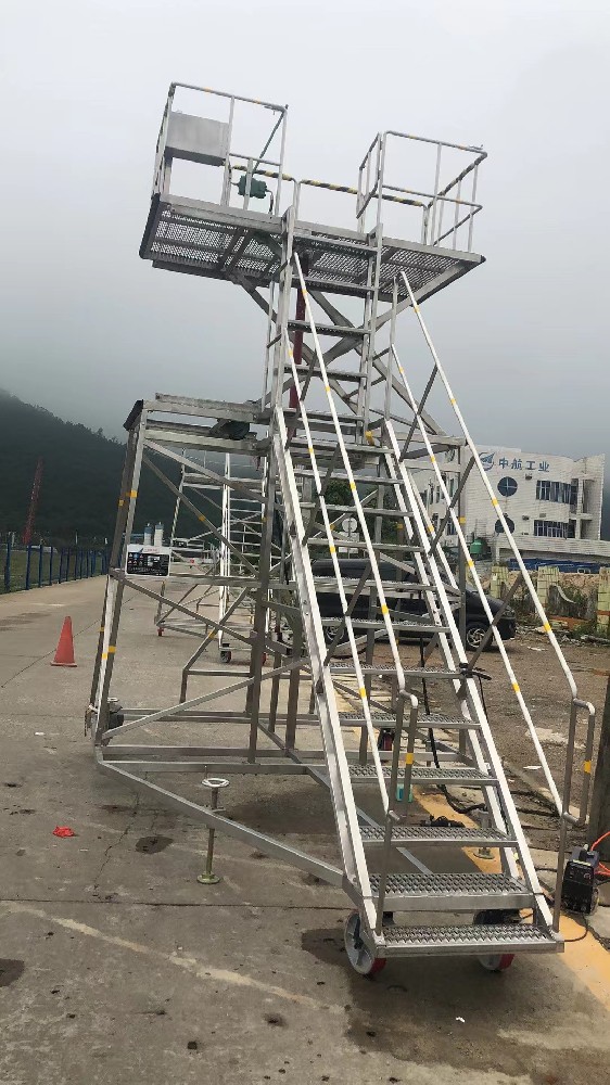 手动液压升降梯